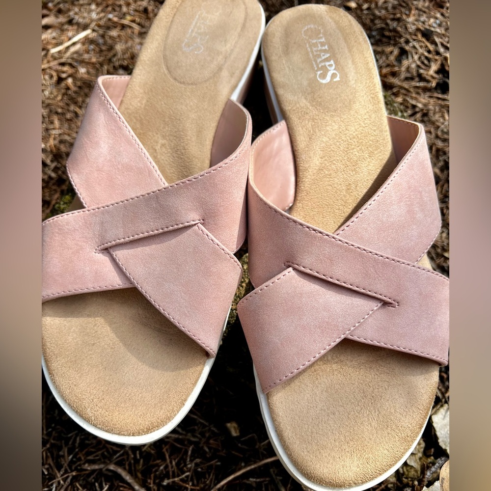 Elegant Chaps Nude Wedge Sandal 8.5M comfort padded beach chic RLL